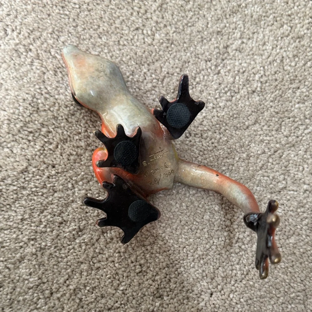 Bronze Frog - Picture 3 of 6